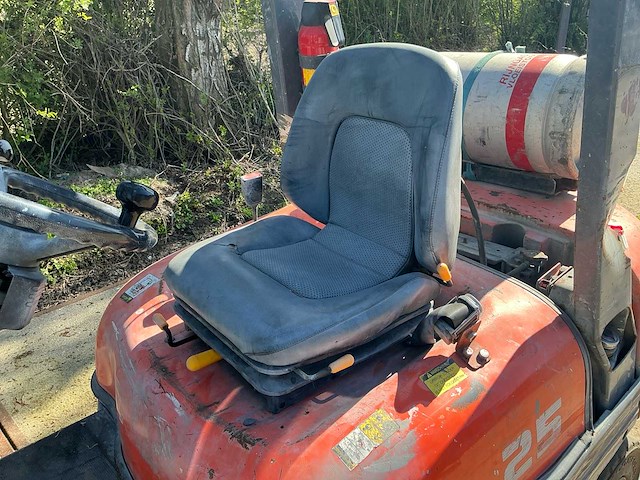 Toyota 02 6fgl 25 vorkheftruck - afbeelding 13 van  20