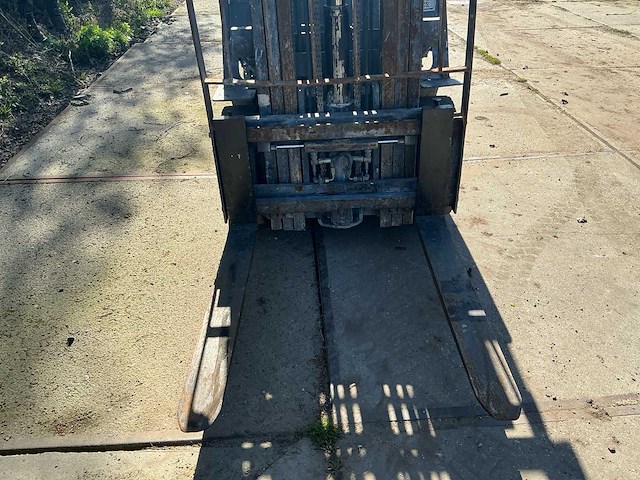 Toyota 02 6fgl 25 vorkheftruck - afbeelding 17 van  20