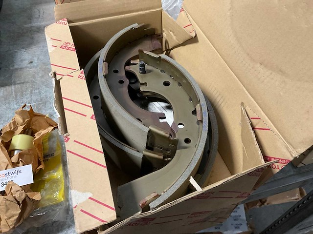 Toyota 04495-26230 shoe kit (2x) - afbeelding 3 van  3