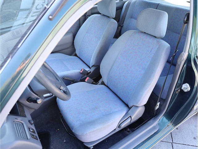 Toyota 1998 starlet 1.3-16v gli automaat, tp-zr-10 - afbeelding 4 van  30
