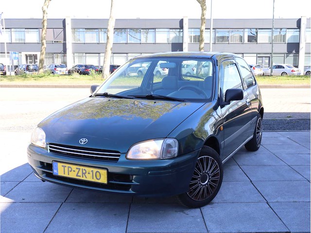 Toyota 1998 starlet 1.3-16v gli automaat, tp-zr-10 - afbeelding 1 van  30