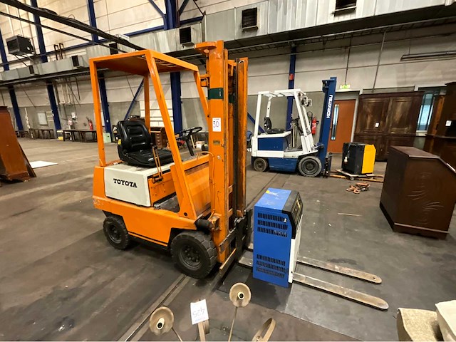 Toyota 2fb9 vorkheftruck - afbeelding 17 van  22