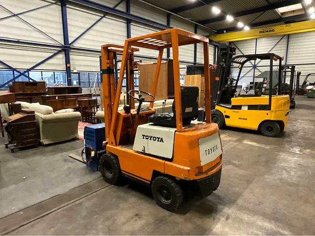 Toyota 2fb9 vorkheftruck - afbeelding 20 van  22