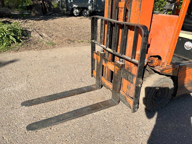 Toyota 2fbe10 elektrische vorkheftruck 1000kg - afbeelding 13 van  18
