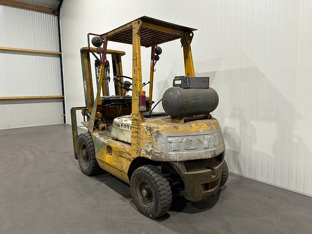 Toyota 2fg20 vorkheftruck lpg handgeschakeld - afbeelding 14 van  18