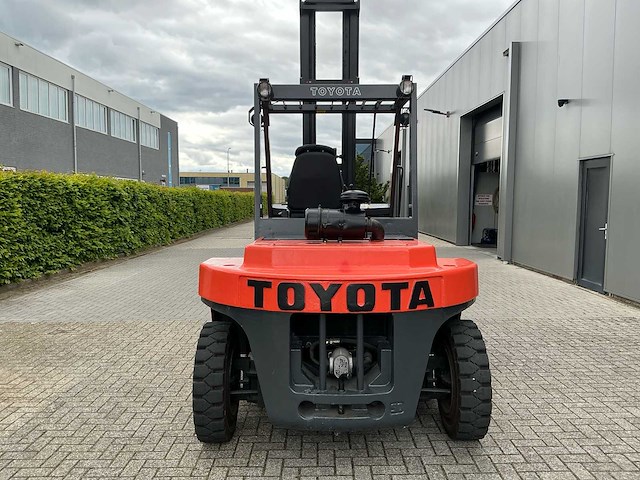 Toyota 40-3fd50 diesel heftruck – 5.000 kg – cascade viewmast – 2.400 mm vorken - afbeelding 34 van  41