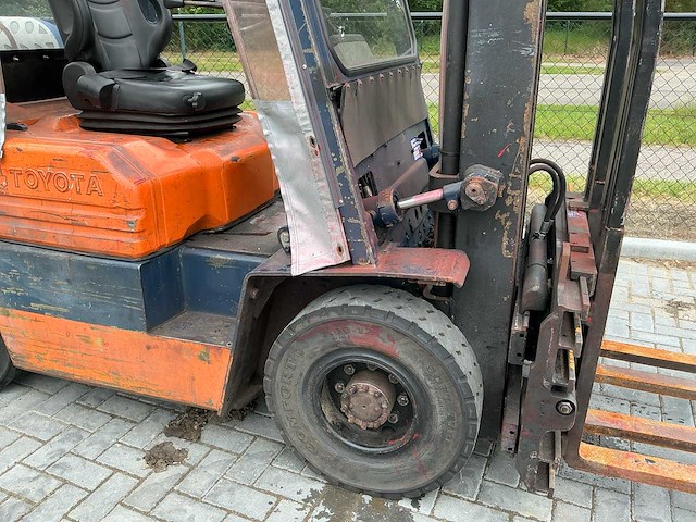 Toyota 42-5fg25 vorkheftruck - afbeelding 4 van  26