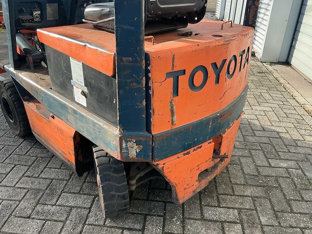 Toyota 4fb15 vorkheftruck - afbeelding 12 van  16
