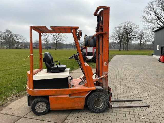 Toyota 4fb25 vorkheftruck - afbeelding 13 van  18