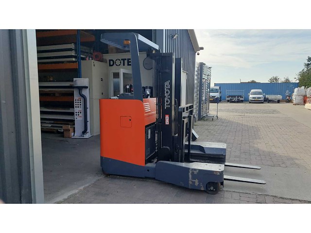 Toyota 6frs20 4 wiel zijlader - afbeelding 1 van  8