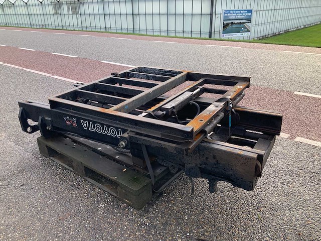 Toyota 7 serie hefmast - afbeelding 9 van  11