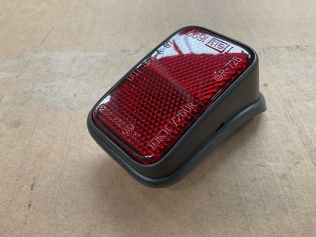 Toyota 81910-35040 reflector - afbeelding 1 van  7