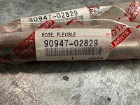 Toyota 90947-02829 flexible hose (2x) - afbeelding 2 van  3