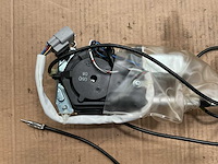 Toyota antenne assy motor - afbeelding 3 van  5