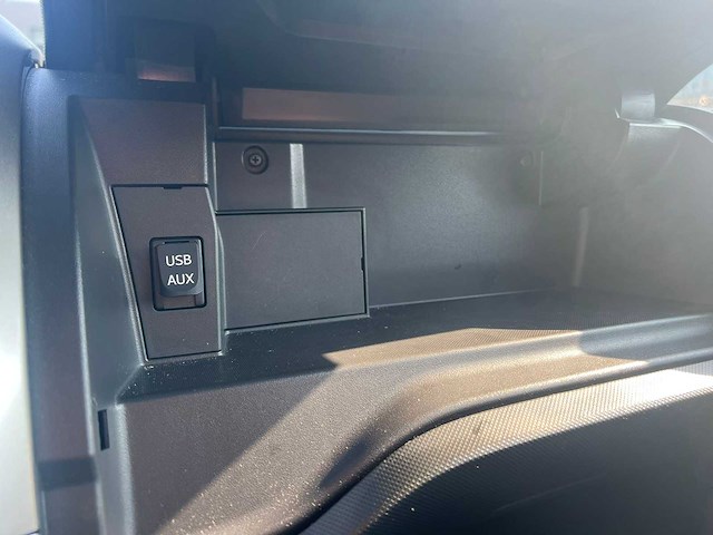 Toyota auris - 1.8 full hybrid asp. automaat, 90-ngt-3 - afbeelding 5 van  22