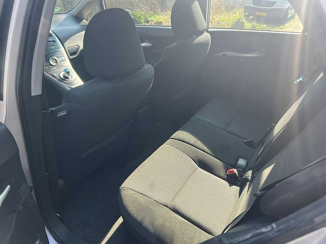 Toyota auris - 1.8 full hybrid asp. automaat, 90-ngt-3 - afbeelding 12 van  22