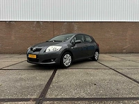 Toyota auris 1.6-16v sol , 17-htk-1