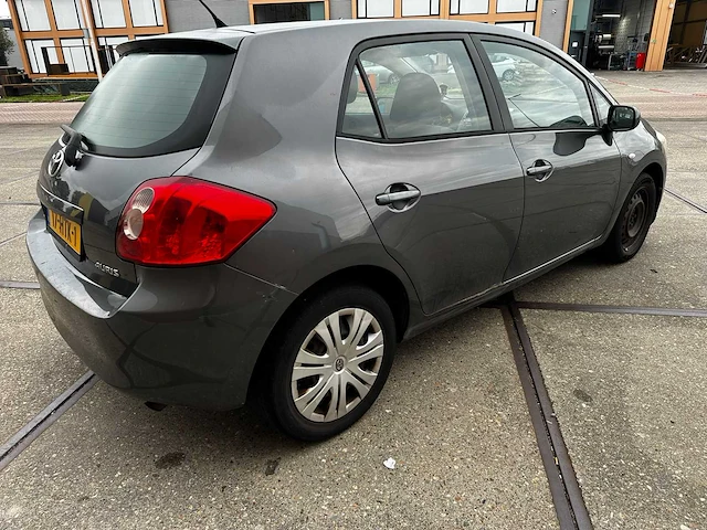 Toyota auris 1.6-16v sol , 17-htk-1 - afbeelding 11 van  14