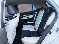 Toyota auris 1.8 full hybrid dynamic 2011 | 91-pnt-7 i - afbeelding 18 van  28