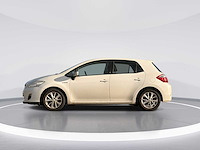 Toyota auris 1.8 full hybrid dynamic 2011 | 91-pnt-7 i - afbeelding 26 van  28