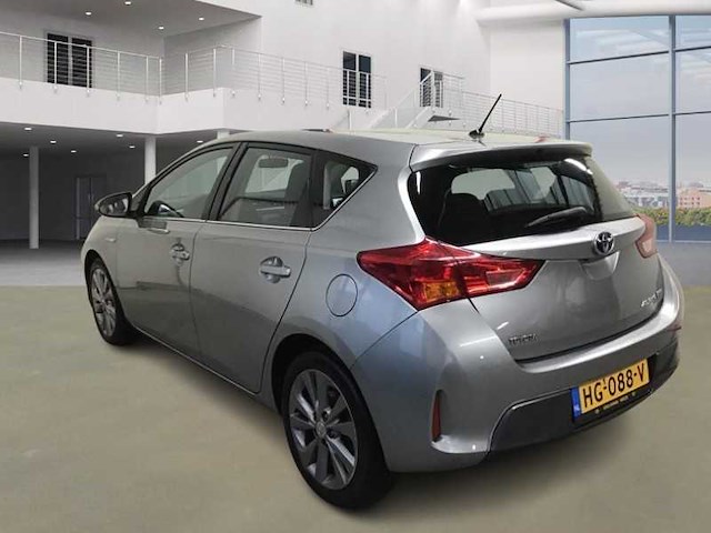 Toyota auris 1.8 hybrid aspiration automaat; hg-088-v - afbeelding 5 van  13