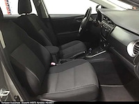 Toyota auris 1.8 hybrid aspiration automaat; hg-088-v - afbeelding 7 van  13