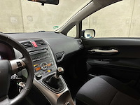 Toyota auris 2.0 d-4d aspiration 126pk 2010, 2-xng-47 - afbeelding 11 van  57