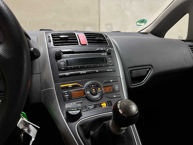 Toyota auris 2.0 d-4d aspiration 126pk 2010, 2-xng-47 - afbeelding 21 van  57