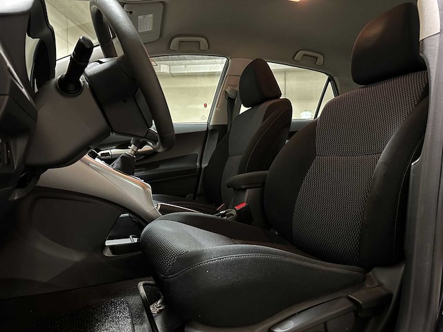Toyota auris 2.0 d-4d aspiration 126pk 2010, 2-xng-47 - afbeelding 51 van  57