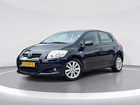 Toyota auris 2.0 d-4d luna business | 12-khh-2
