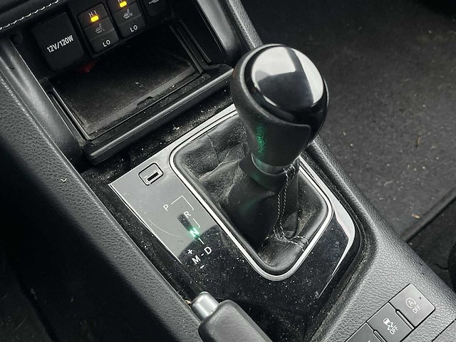 Toyota auris touring sports 1.2t aspiration 2015| kv-424-v - afbeelding 18 van  25