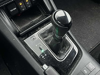 Toyota auris touring sports 1.2t aspiration 2015| kv-424-v - afbeelding 18 van  25