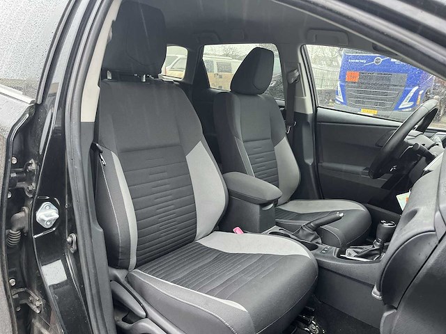 Toyota auris touring sports 1.2t aspiration 2015| kv-424-v - afbeelding 5 van  25