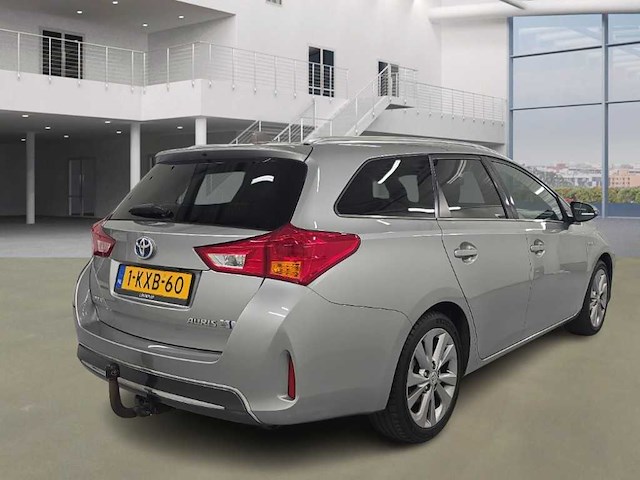 Toyota auris touring sports 1.8 hybr. lease , 1-kxb-60 - afbeelding 7 van  12