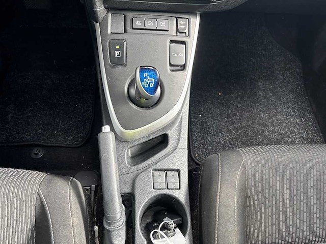 Toyota auris touring sports 1.8 hybr. lease , 7-zhp-28 - afbeelding 5 van  23