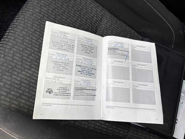 Toyota auris touring sports 1.8 hybr. lease , 7-zhp-28 - afbeelding 15 van  23