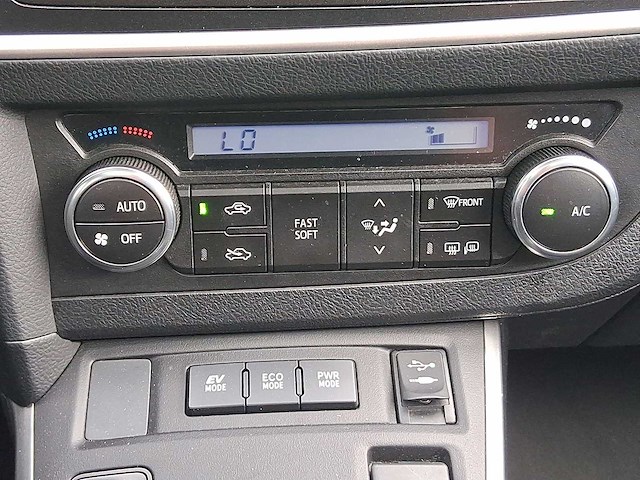 Toyota auris touring sports 1.8 hybrid lease 2014 | 7-xjr-65 - afbeelding 17 van  32