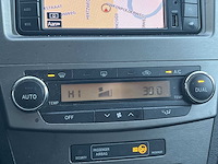 Toyota avensis wagon 2.0 d-4d business 2011 | 77-pjp-6 - afbeelding 10 van  25