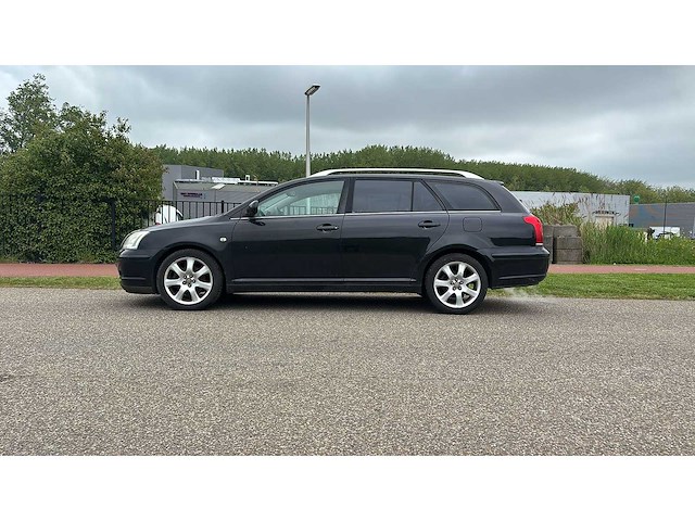 Toyota avensis wagon 2.0 vvti executive | 18-rf-tt i - afbeelding 1 van  1