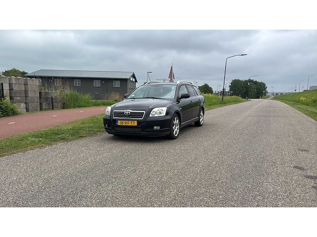 Toyota avensis wagon 2.0 vvti executive | 18-rf-tt i - afbeelding 1 van  13