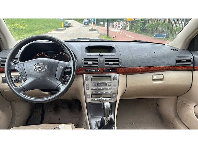 Toyota avensis wagon 2.0 vvti executive | 18-rf-tt i - afbeelding 9 van  13