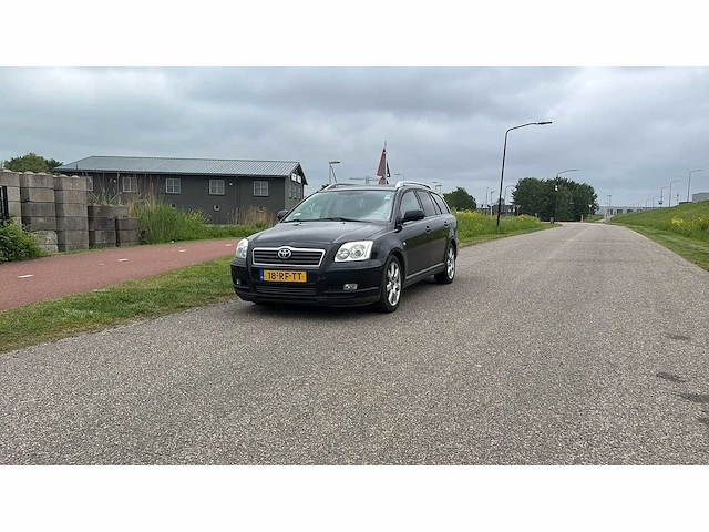 Toyota avensis wagon 2.0 vvti executive | 18-rf-tt i - afbeelding 1 van  13