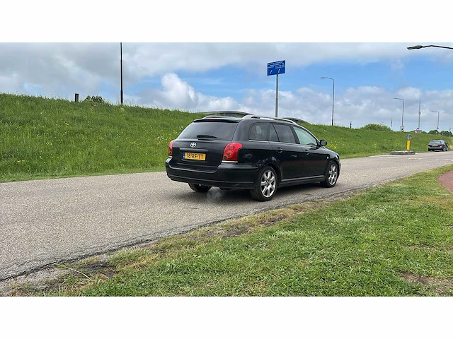 Toyota avensis wagon 2.0 vvti executive | 18-rf-tt i - afbeelding 6 van  13