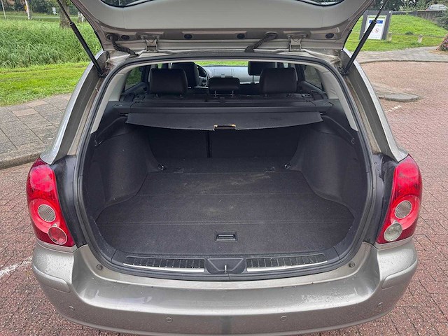 Toyota avensis wagon 2.0 vvti executive, 30-tx-kp - afbeelding 8 van  17