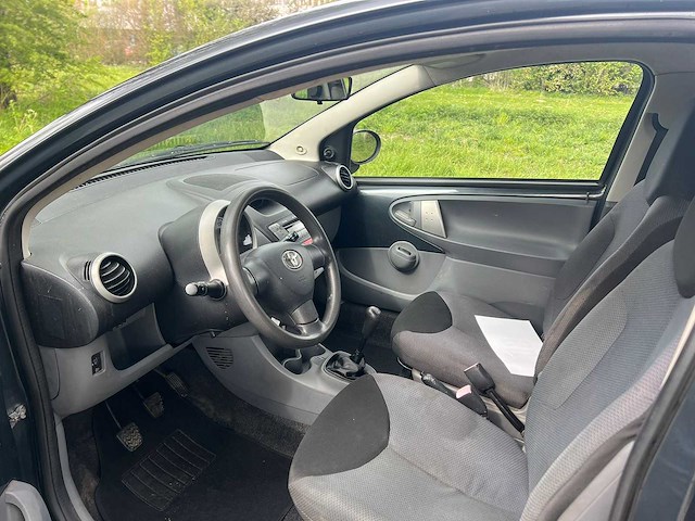Toyota aygo - 1.0-12v + , 19-xk-sg - afbeelding 6 van  15
