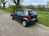 Toyota aygo - 1.0-12v + , 19-xk-sg - afbeelding 10 van  15