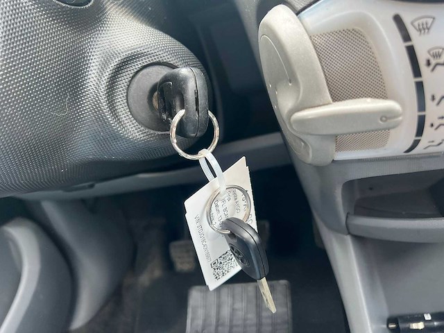 Toyota aygo - 1.0-12v + , 19-xk-sg - afbeelding 12 van  15