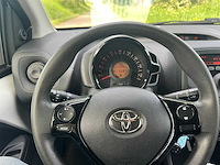 Toyota aygo - 1.0 vvt-i x-fun , zb-939-b - afbeelding 3 van  18