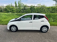Toyota aygo - 1.0 vvt-i x-fun , zb-939-b - afbeelding 12 van  18