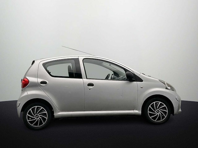 Toyota aygo 1.0-12v 2009 - afbeelding 2 van  10